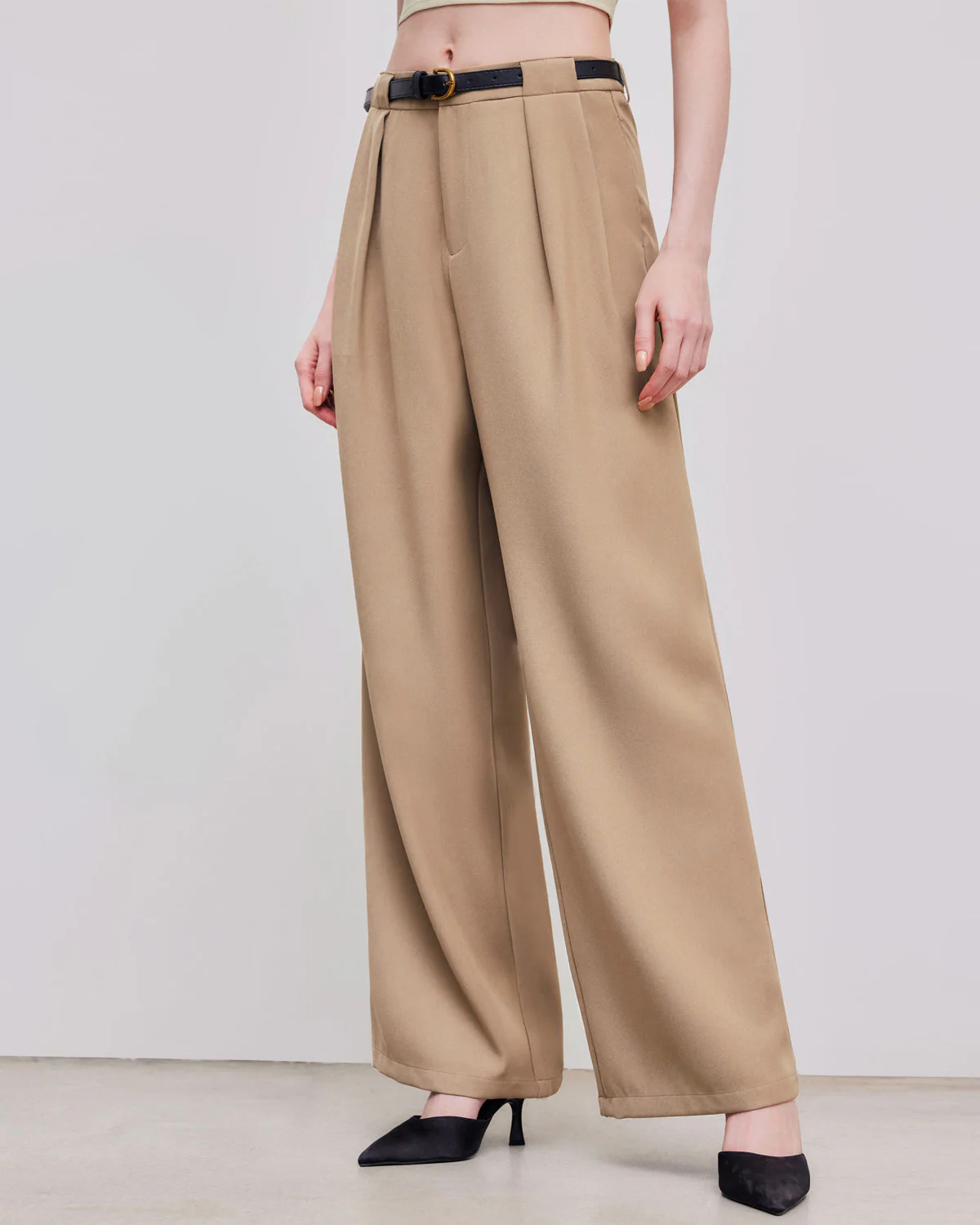 Beige Pleated Pants With Belt - Image 3