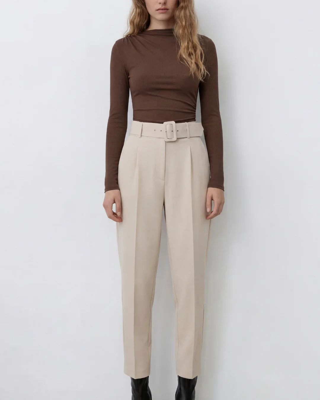 Brown Ribbed Bodysuit with Belted Tapered Pant Set - Image 6