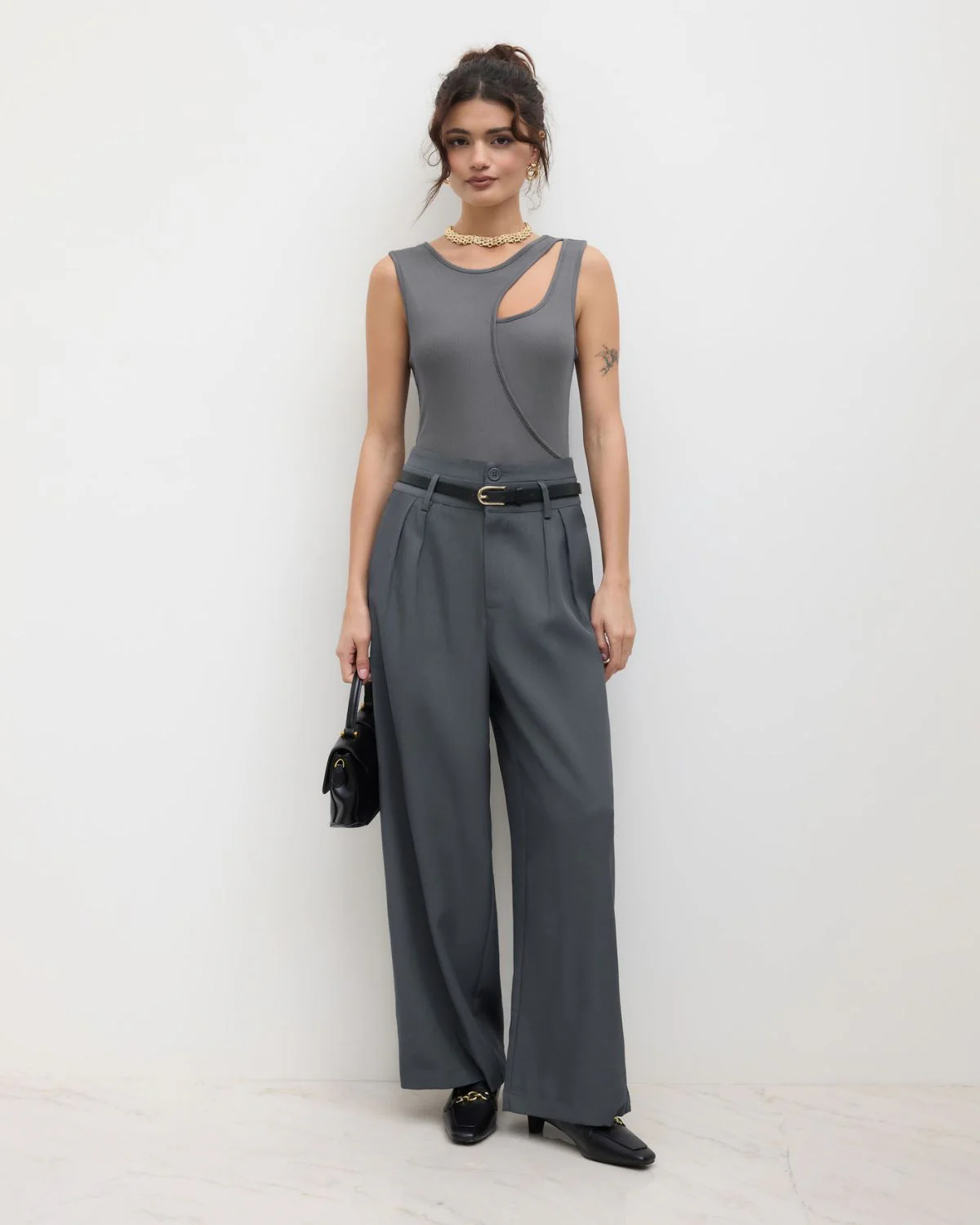 Dark Grey Pleated Pants With Belt - Image 4