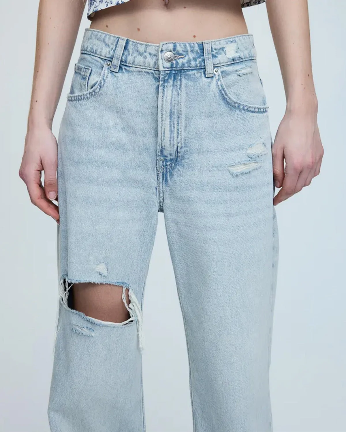 Knee Rugged Straight Fit Jeans - Image 4