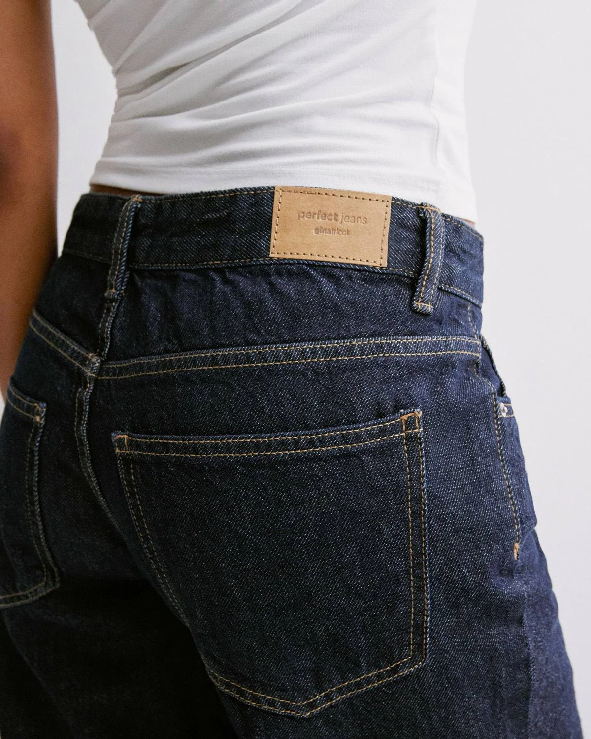 Navy Blue Wide Leg Jeans - Image 5