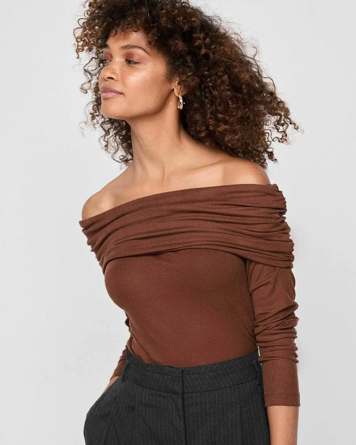 Off Shoulder Bardot Top With Long Sleeves - Image 2