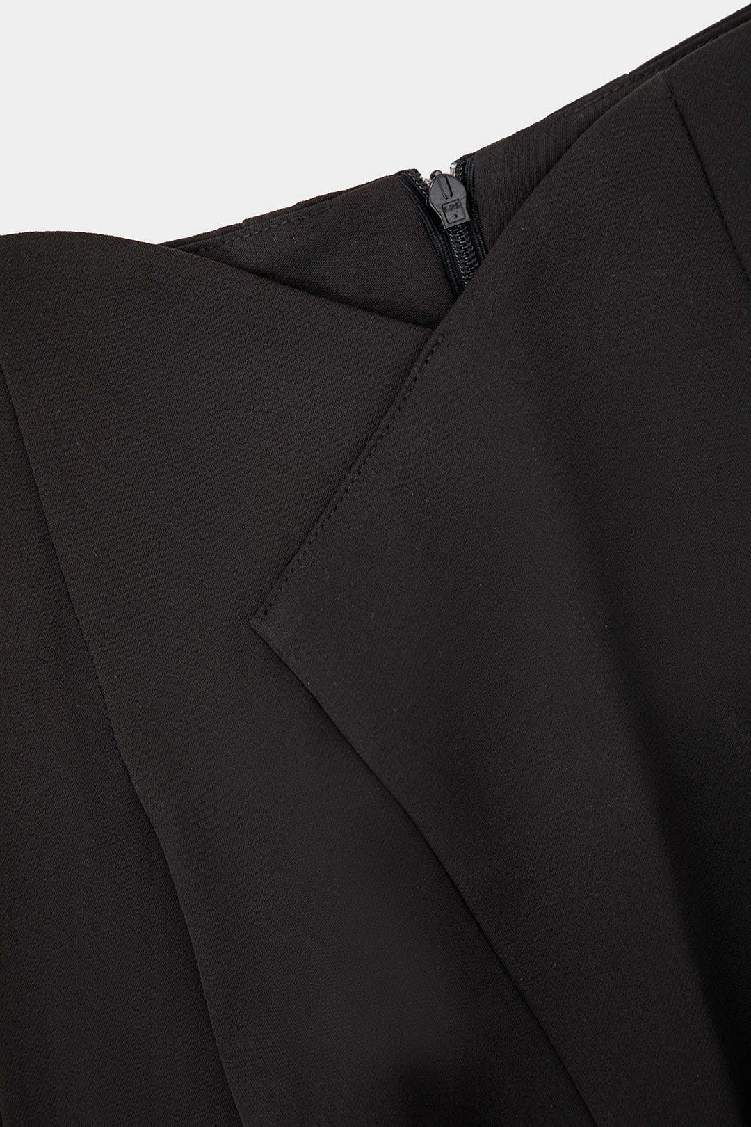Sculpted Overlap Waist Pant - Image 4